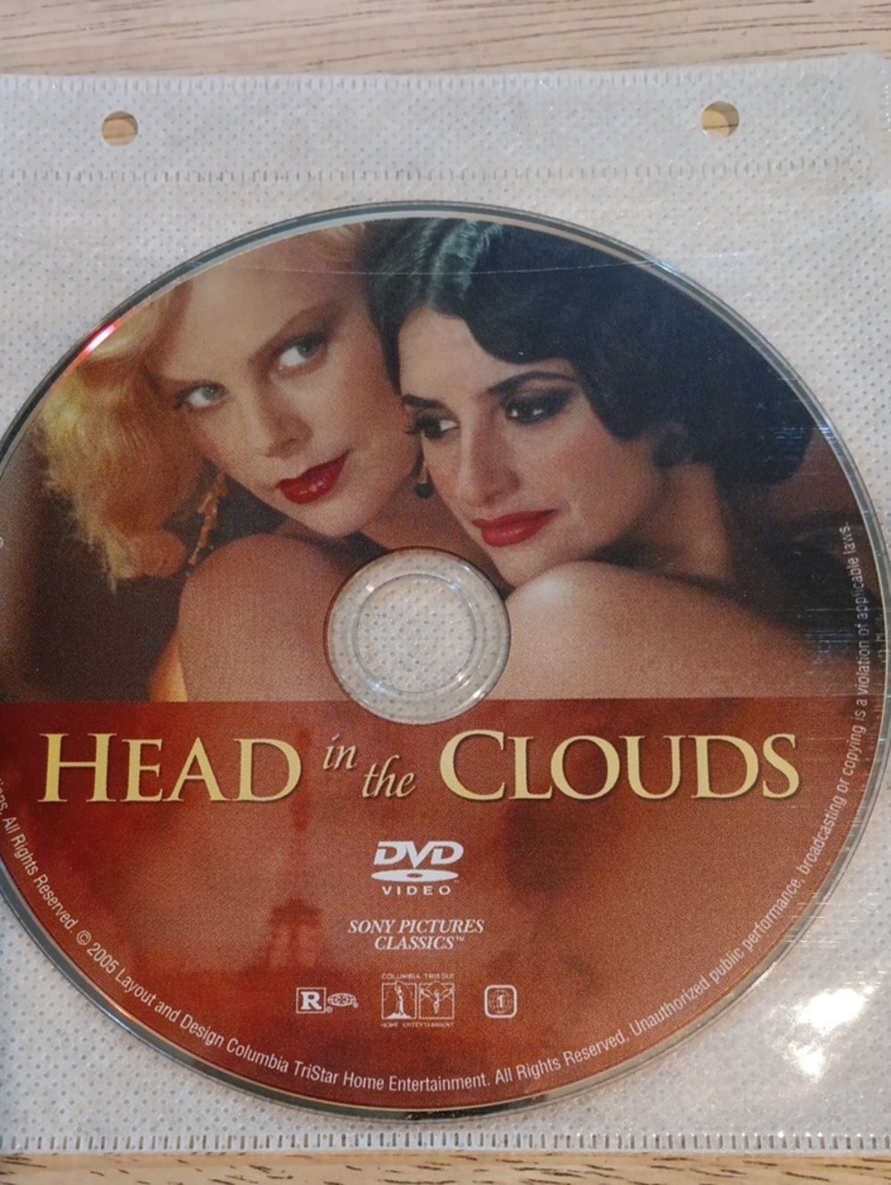 Head in the Clouds DVD *NO CASE*
